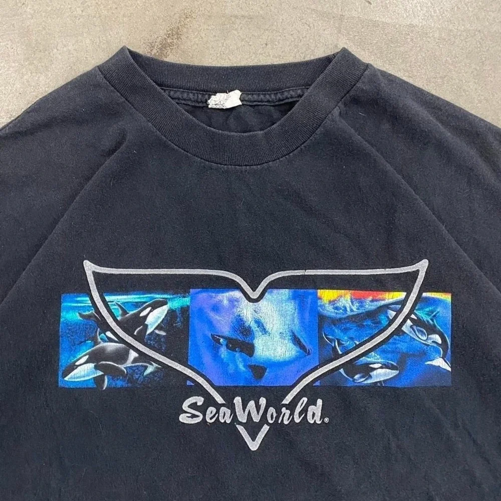 Vintage 90s SeaWorld Black Shamoo Whale Graphic Tee Shirt Size L